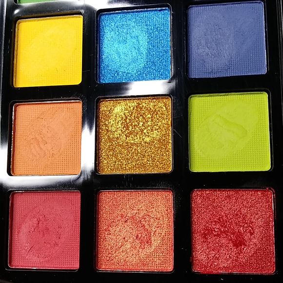 J.Cat Beauty Dia & Noche Tri-Element 15 pigment palette in Peak Time DNP103 - Picture 2 of 8